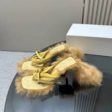 Sexy Fur Sandals Square Split Toe Plush Edge Heel